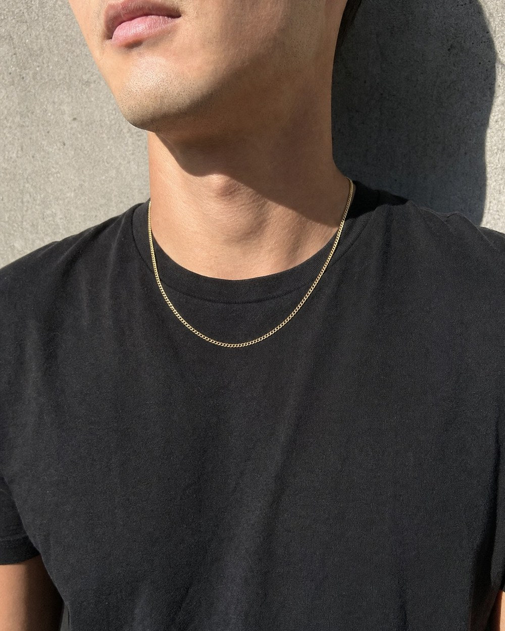 Gold Cuban Chain That Survives the Gym and the Shower